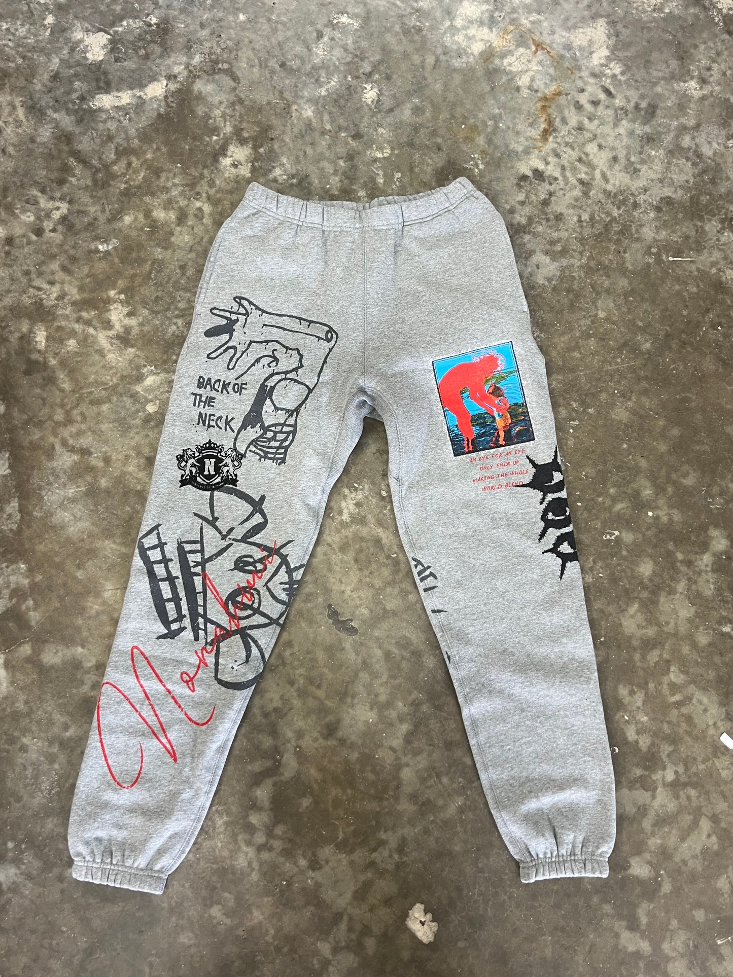 Nonahmi “eye for an eye” (Sweats only) in grey