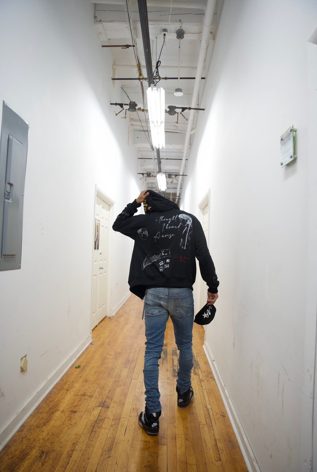Nonahmi Chalk hoodie in black