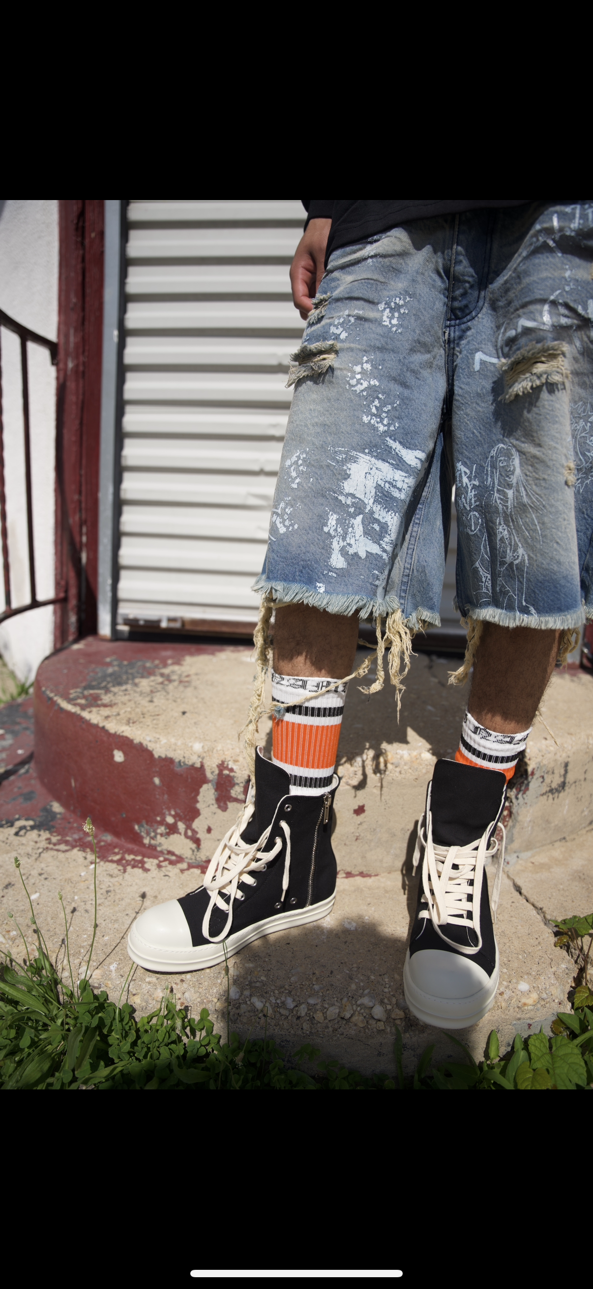 Nonahmi “Davidson” longsleeve with socks