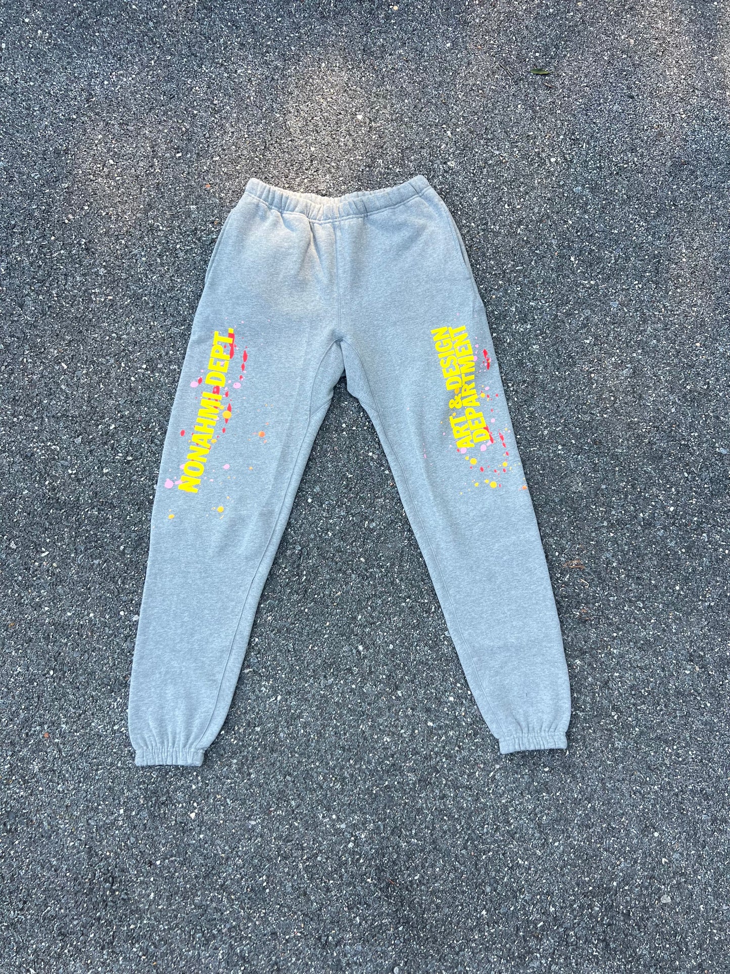 Nonahmi “Art&Design” Sweatpants in Gray