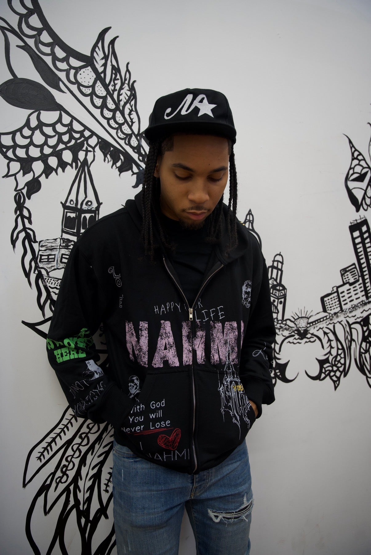 Nonahmi Chalk hoodie in black