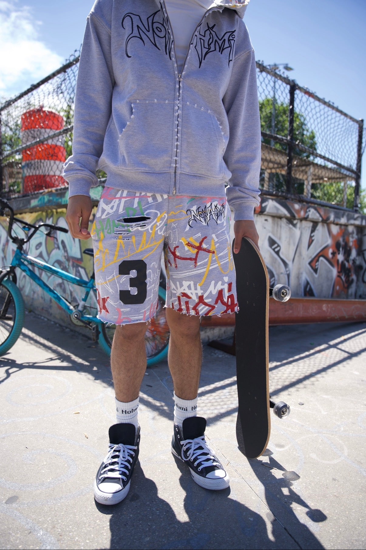 Nonahmi abstract short set