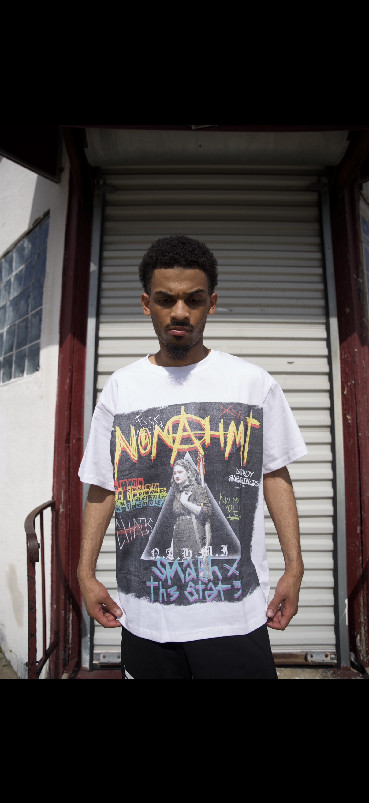 Nonahmi “Chaos” tee with socks