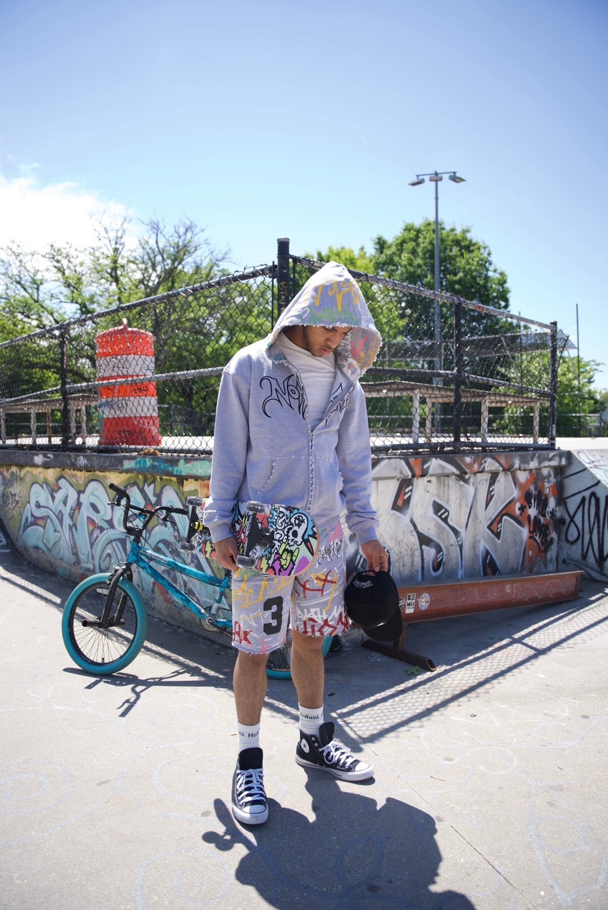 Nonahmi abstract short set