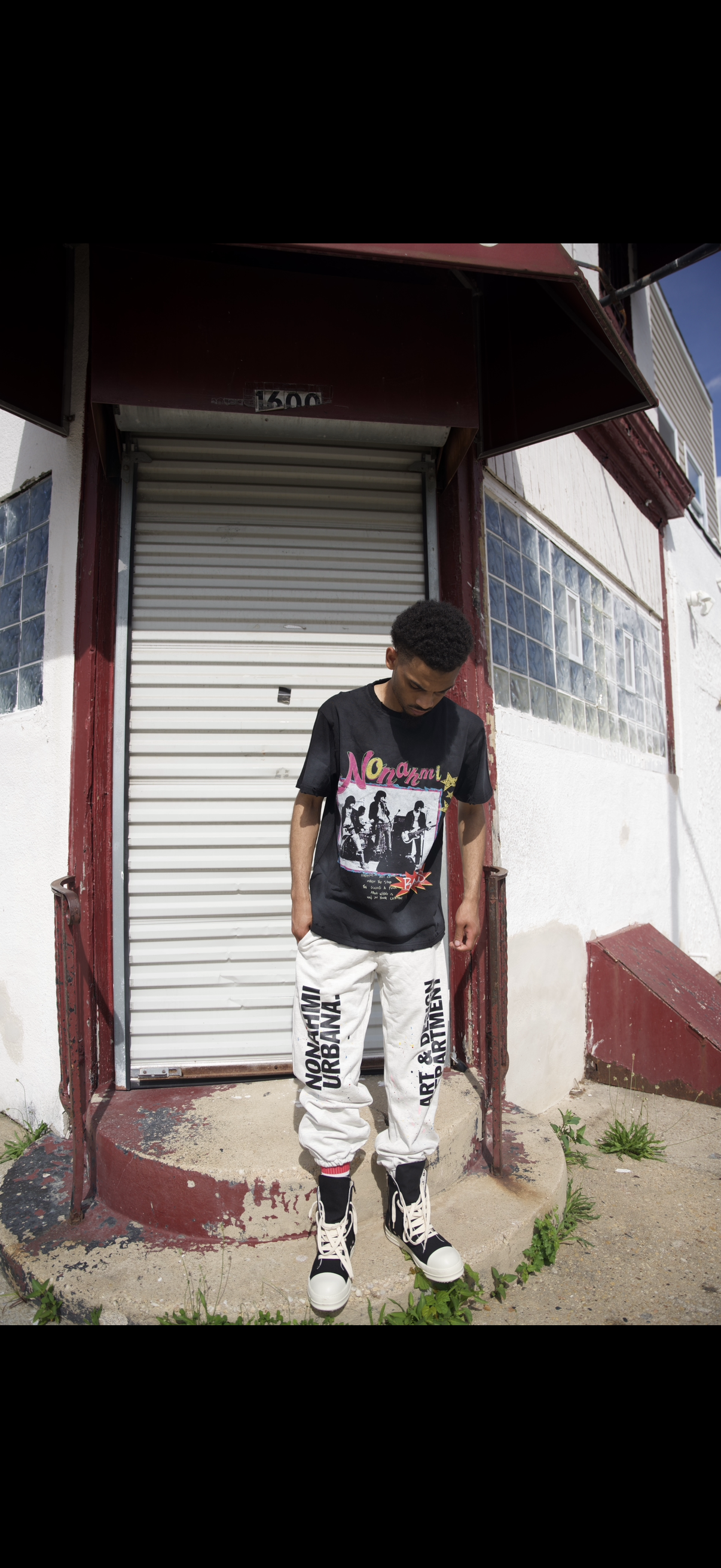Nonahmi “Ramones” tee with socks